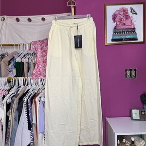 PrettyLittleThing Cream Elastic Waist Pants